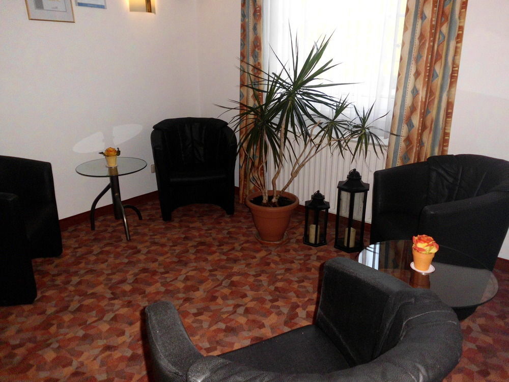 Hotel Montana Lauenau Ngoại thất bức ảnh