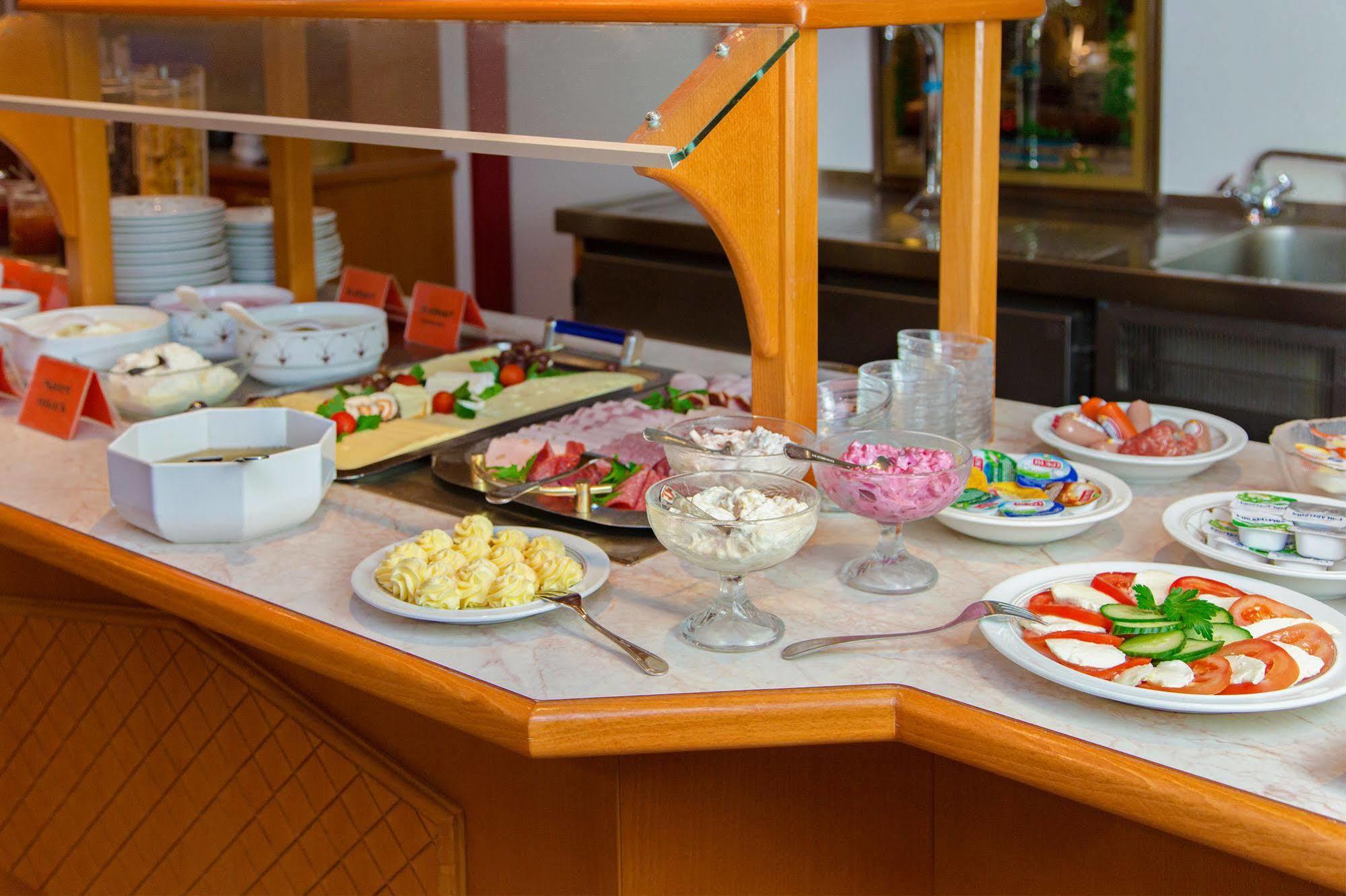 Hotel Montana Lauenau Ngoại thất bức ảnh