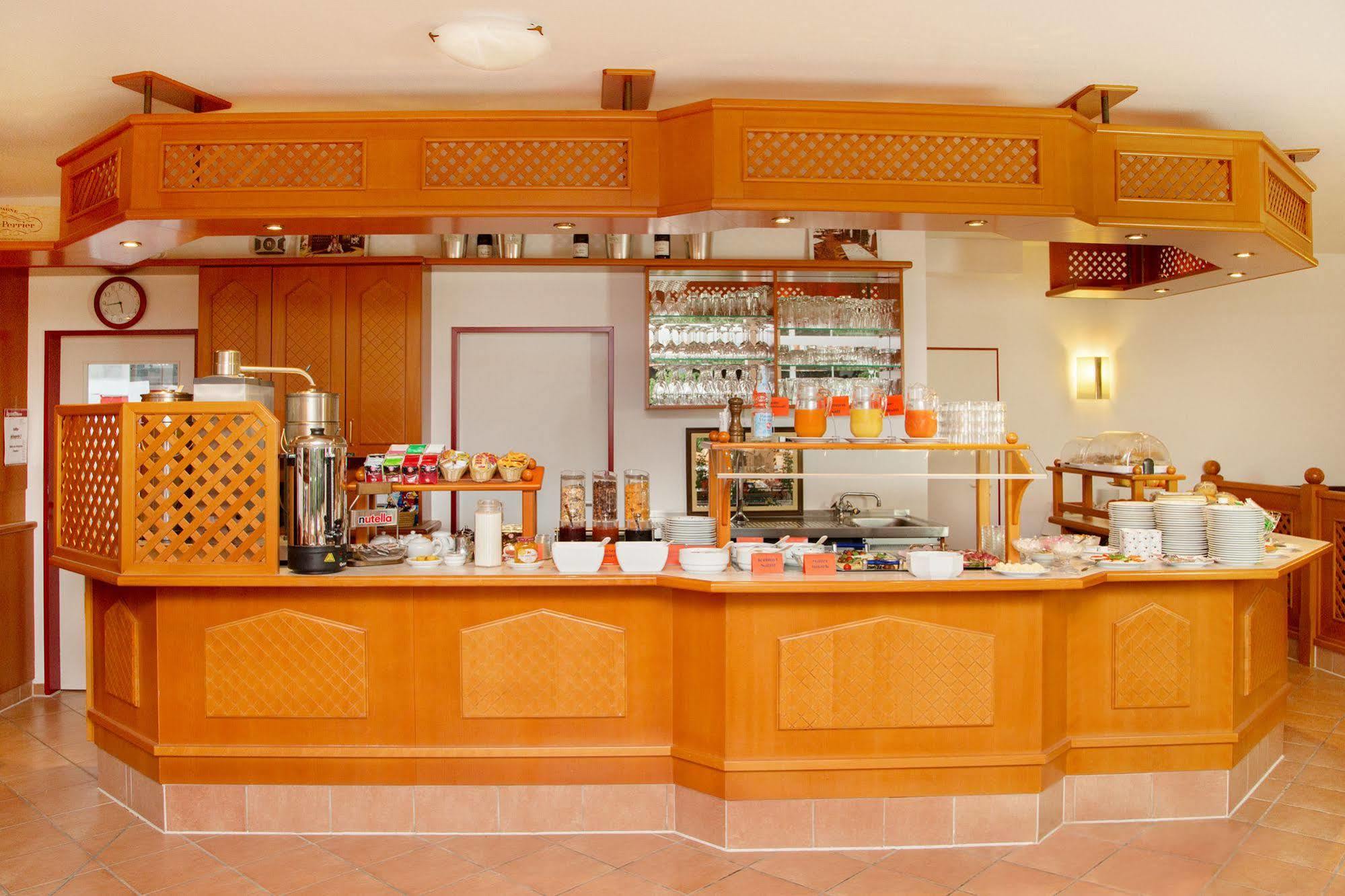 Hotel Montana Lauenau Ngoại thất bức ảnh